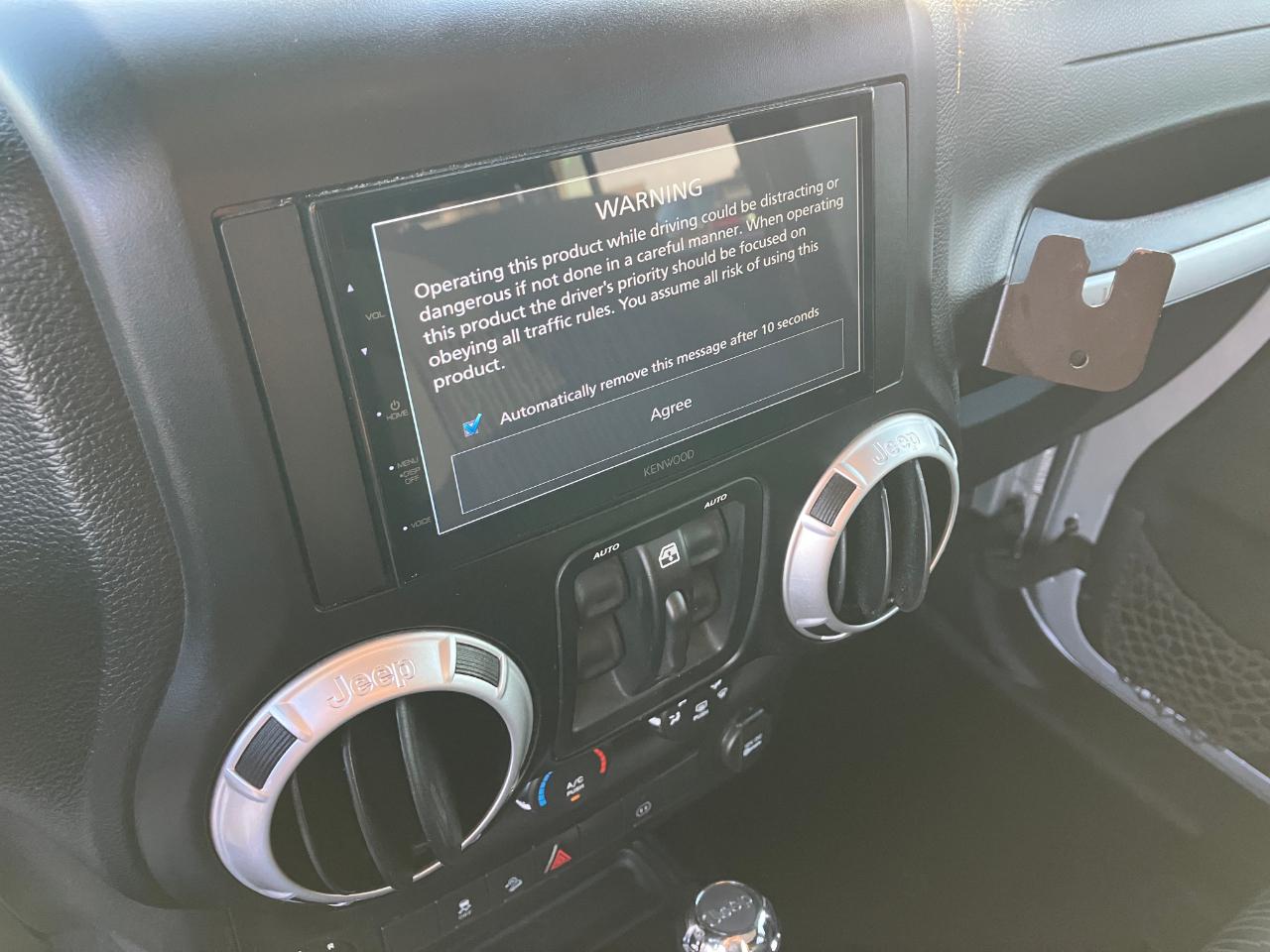 Jeep Wrangler Unlimited Sahara 4WD 2012