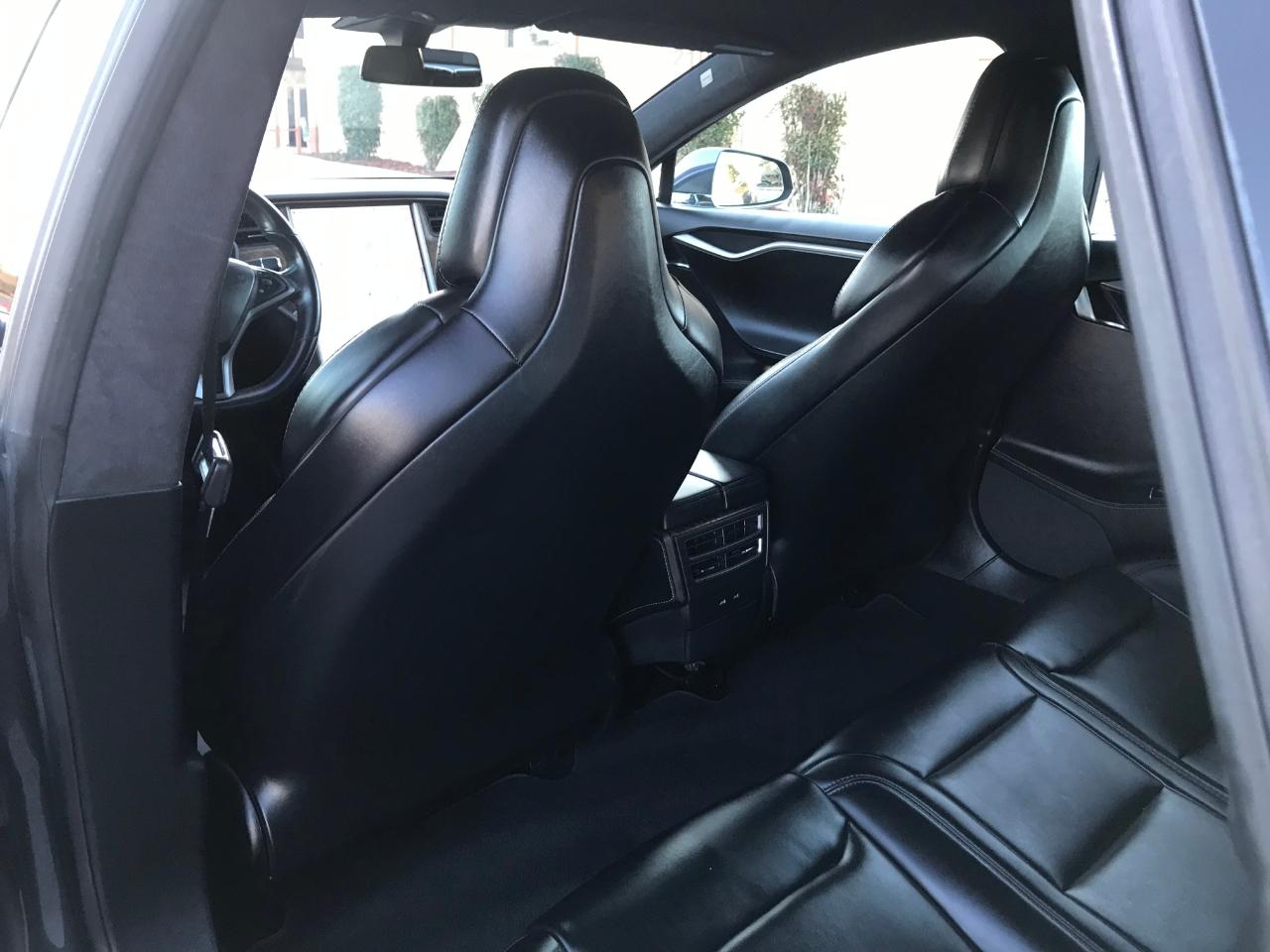 Tesla Model S  2019