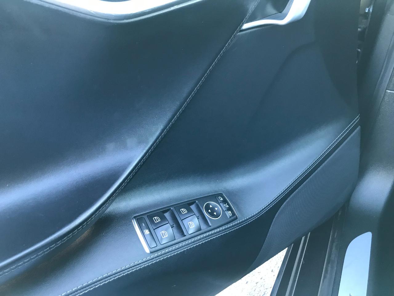 Tesla Model S  2019