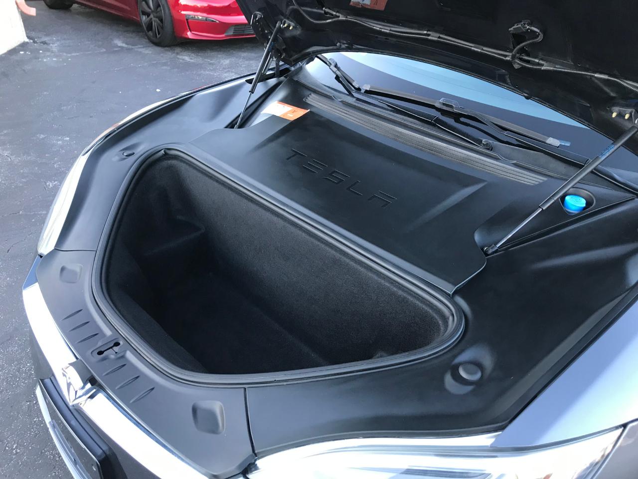 Tesla Model S  2019