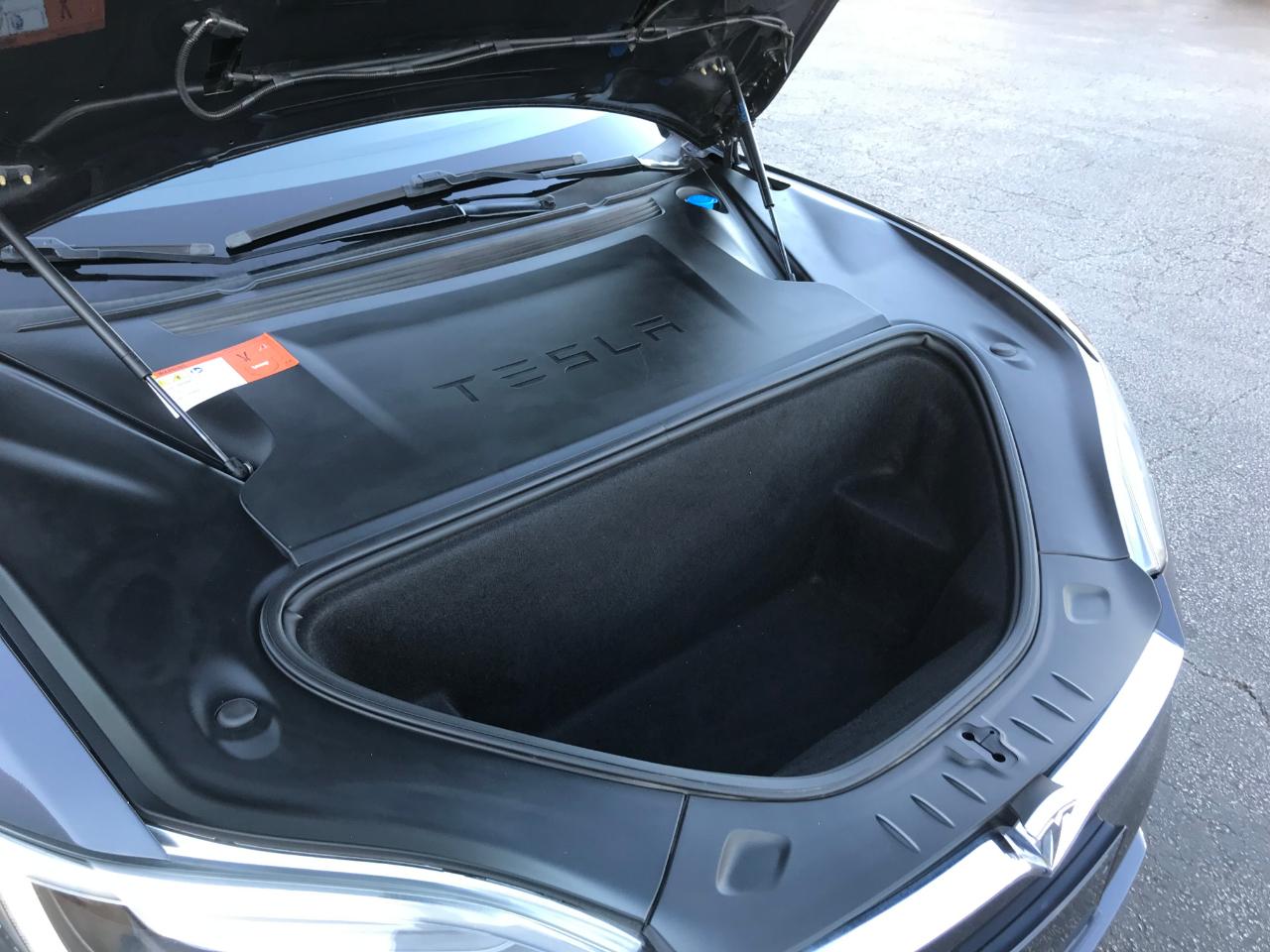Tesla Model S  2019