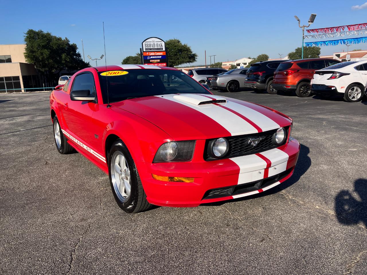 Ford Mustang GT Deluxe Coupe 2007
