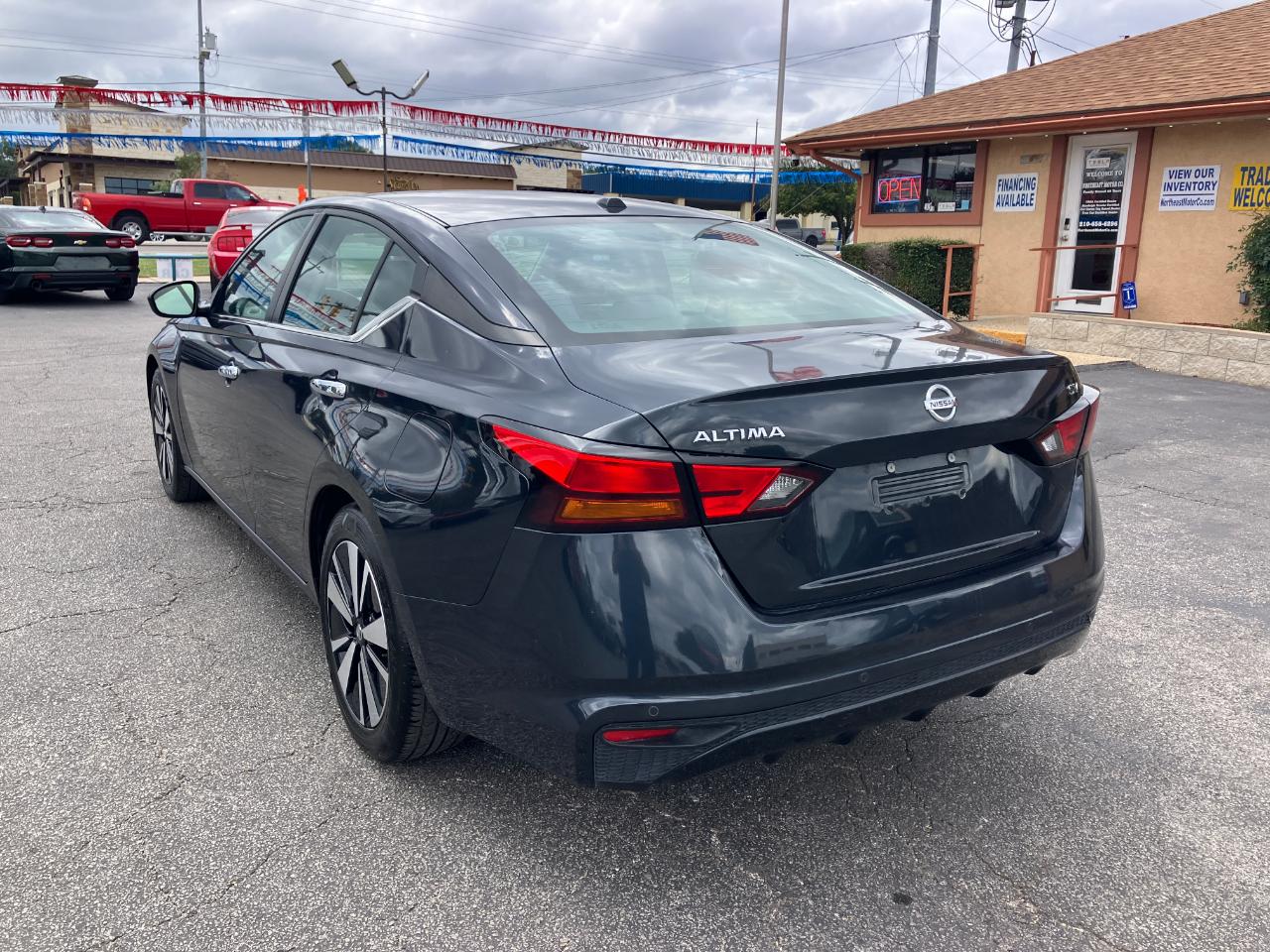 Nissan Altima 2.5 SV 2021