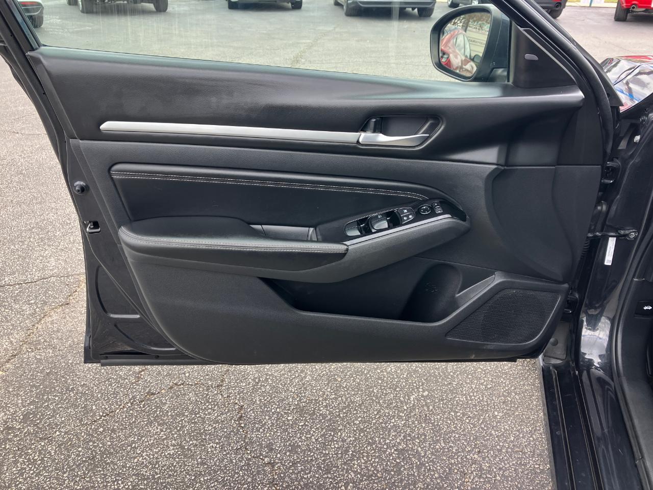 Nissan Altima 2.5 SV 2021