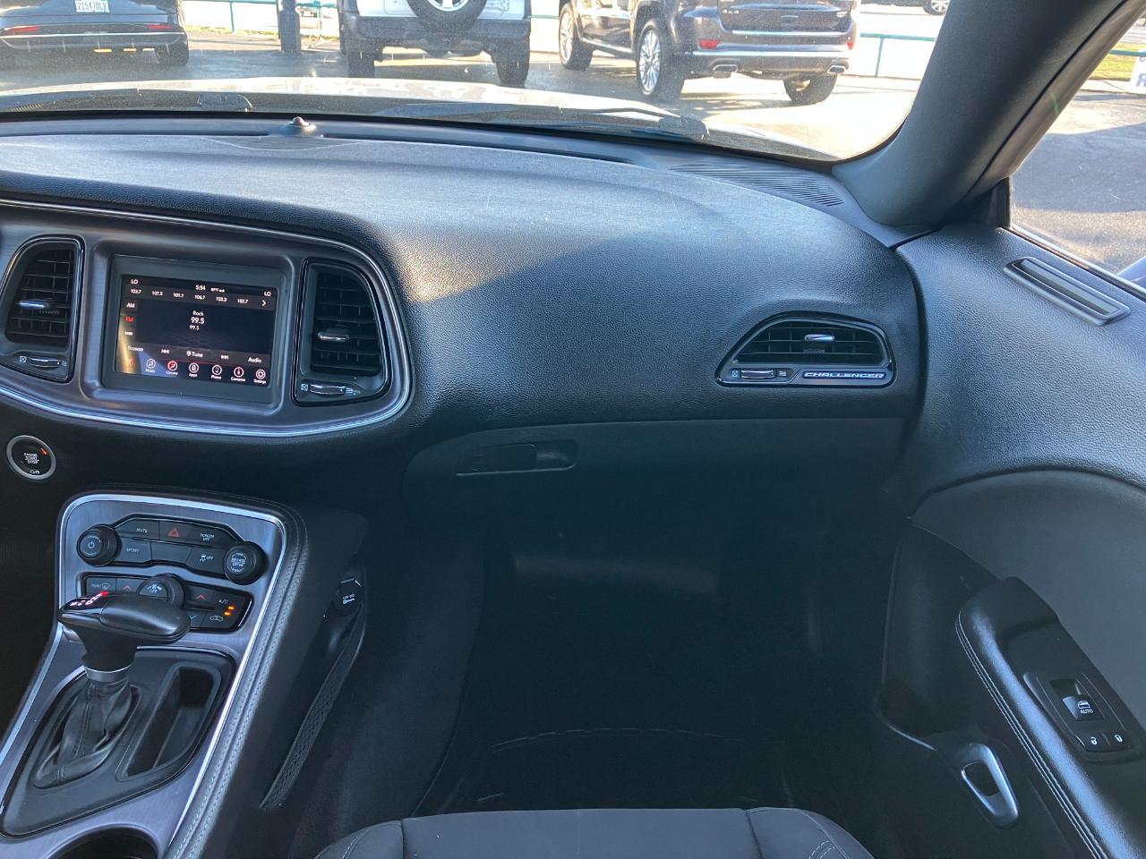 Dodge Challenger SXT 2018