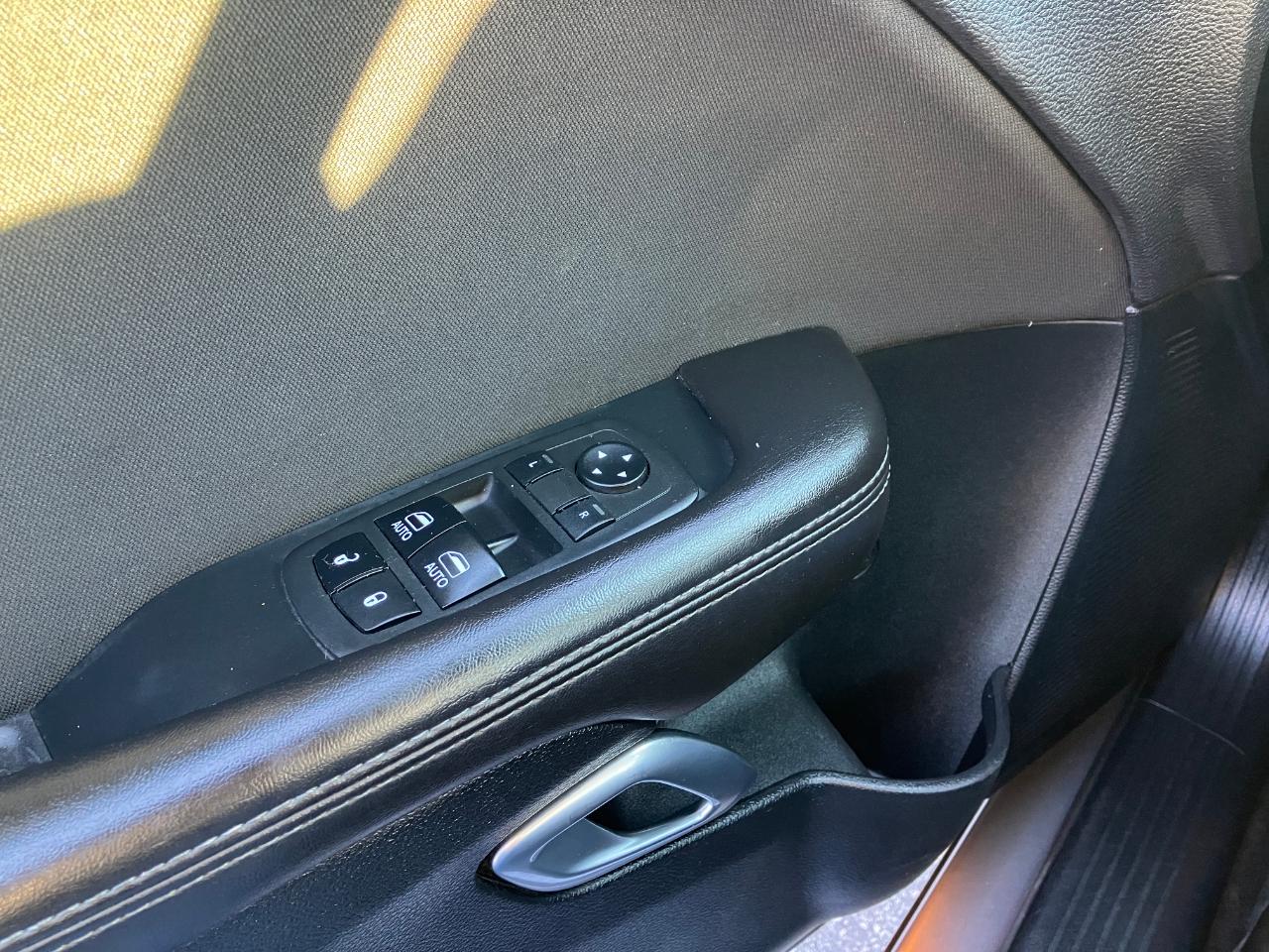 Dodge Challenger SXT 2018