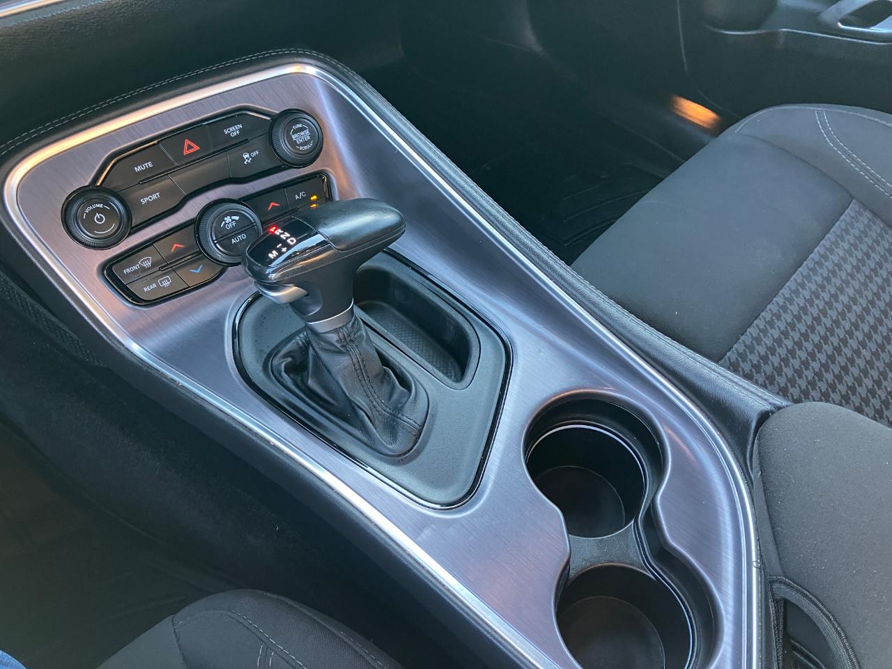 Dodge Challenger SXT 2018
