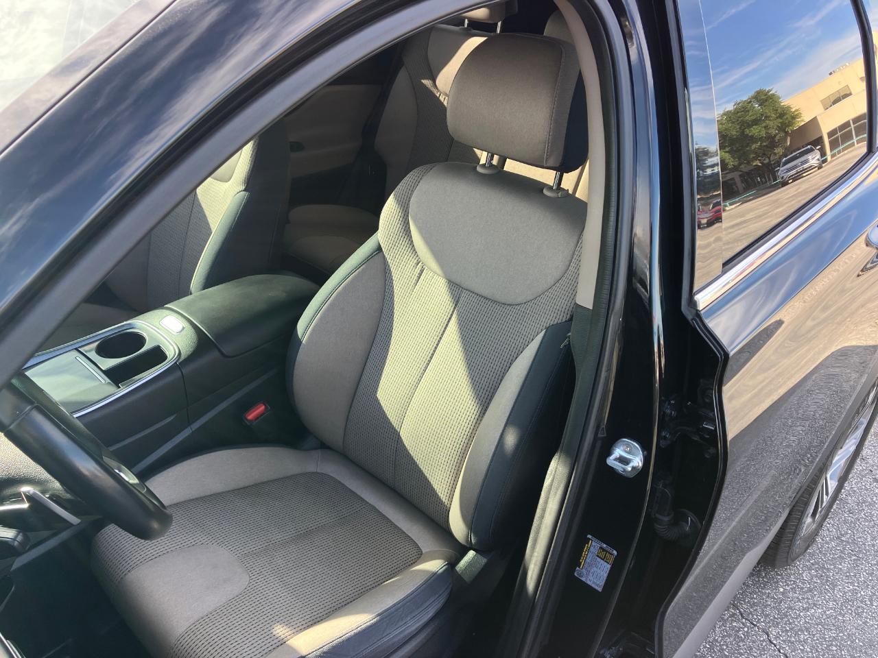Hyundai Santa Fe SEL AWD 2023
