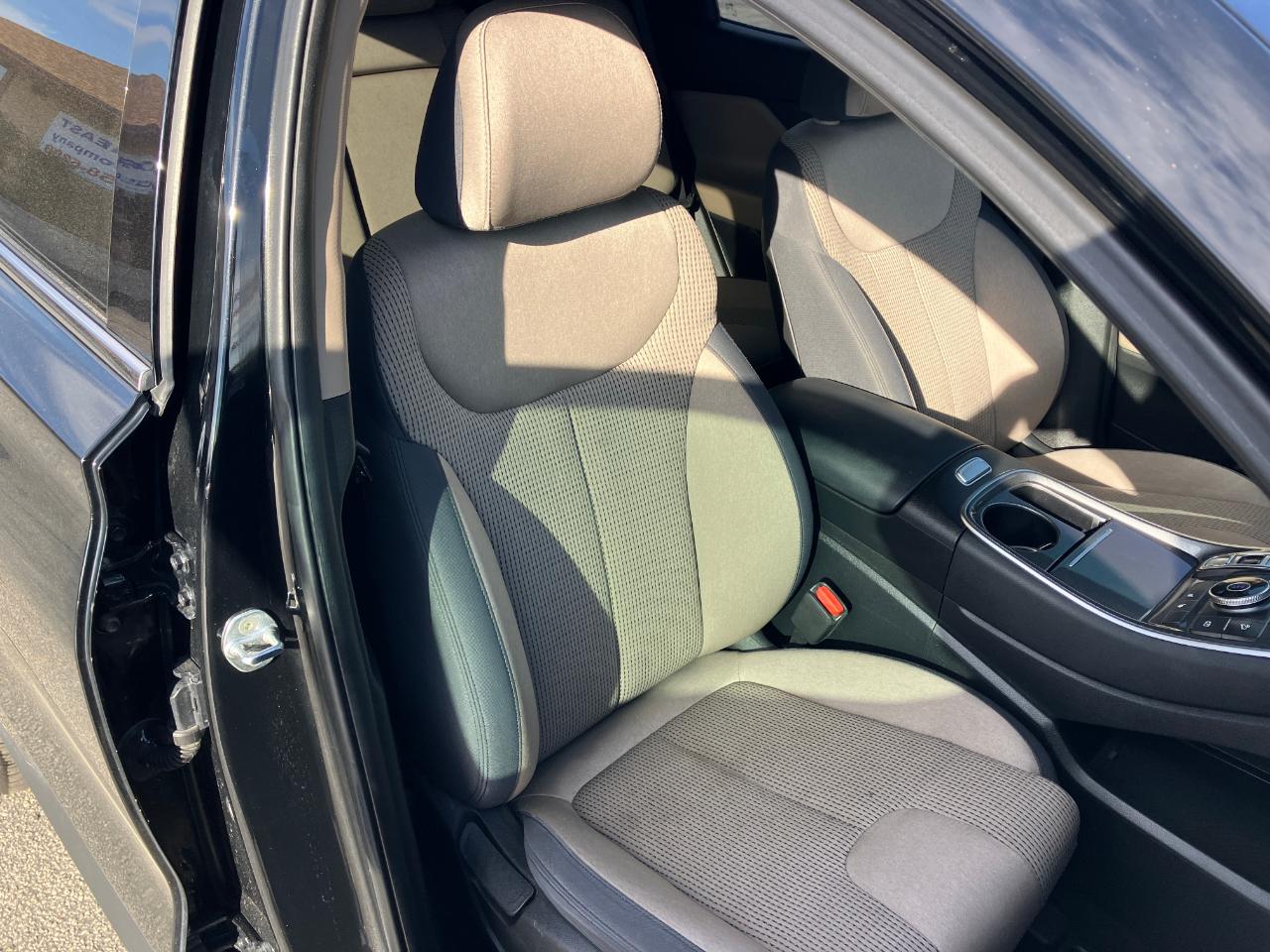 Hyundai Santa Fe SEL AWD 2023