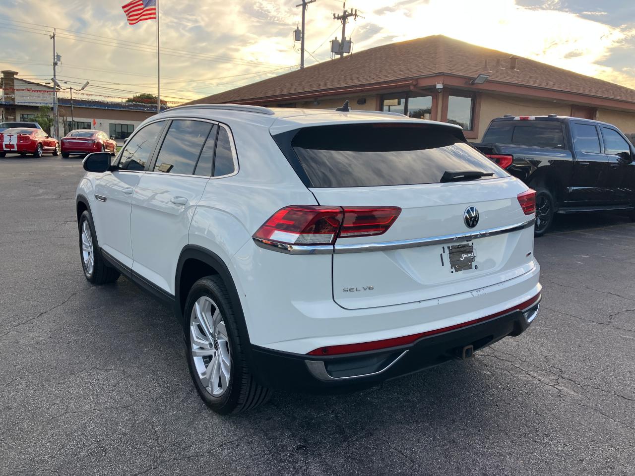 Volkswagen Atlas Cross Sport V6 SEL 4MOTION 2020