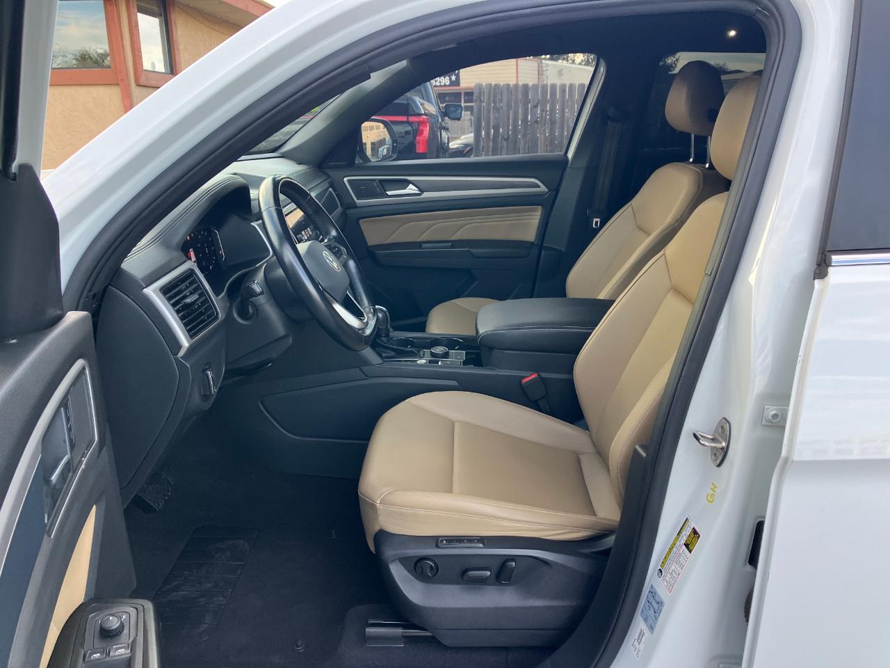 Volkswagen Atlas Cross Sport V6 SEL 4MOTION 2020