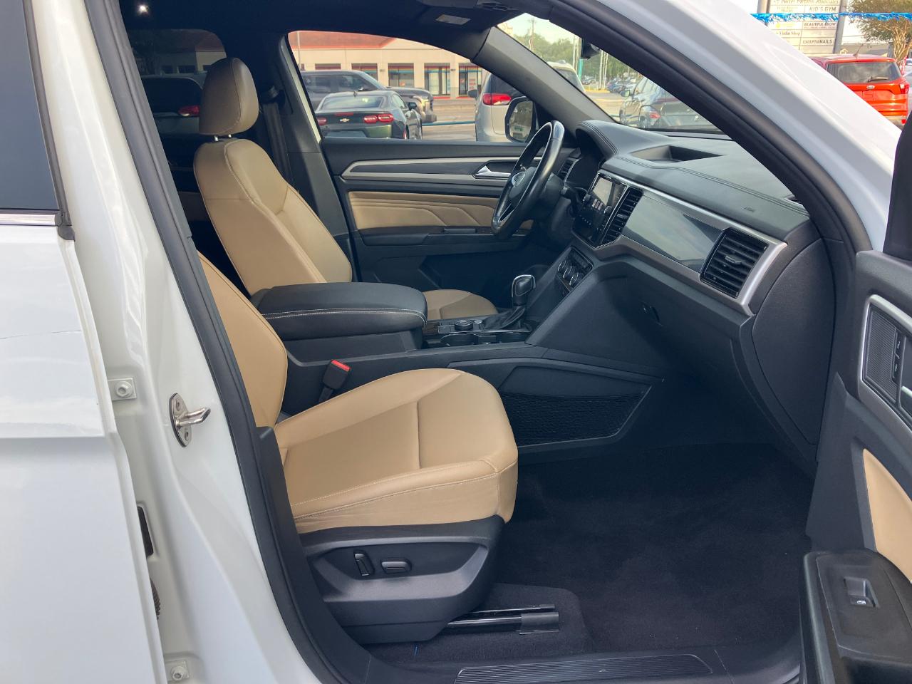 Volkswagen Atlas Cross Sport V6 SEL 4MOTION 2020