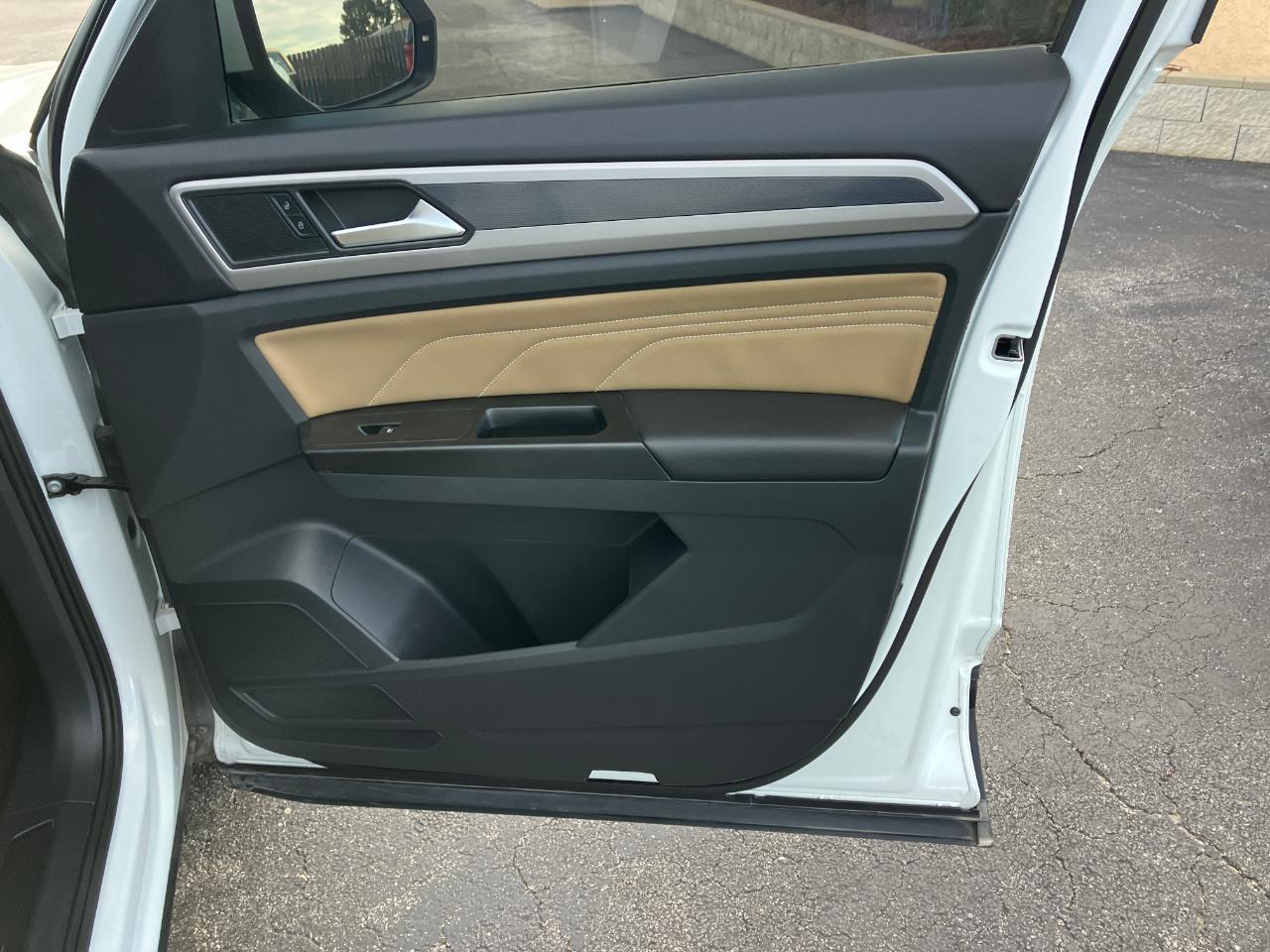 Volkswagen Atlas Cross Sport V6 SEL 4MOTION 2020