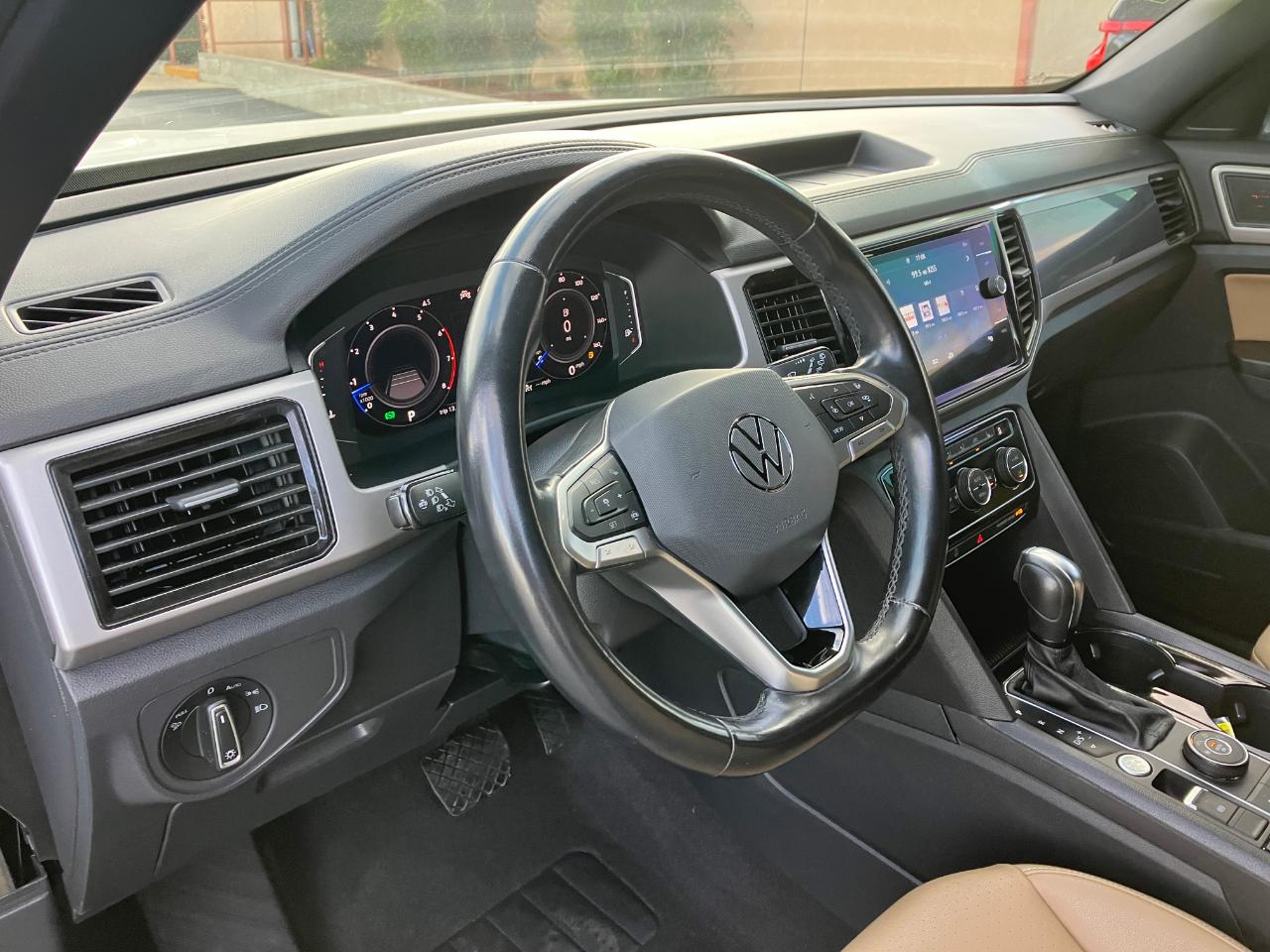Volkswagen Atlas Cross Sport V6 SEL 4MOTION 2020