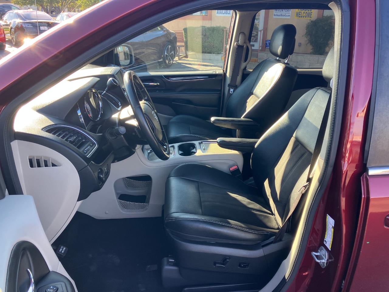 Dodge Grand Caravan SXT 2019