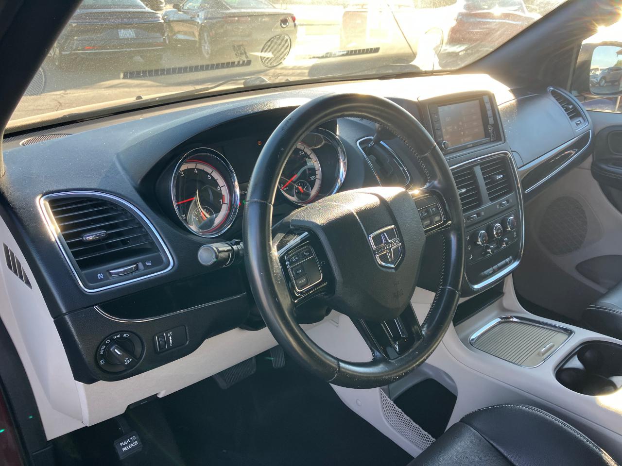 Dodge Grand Caravan SXT 2019