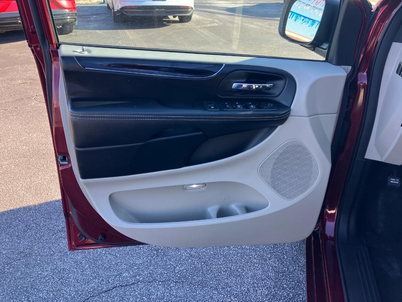 Dodge Grand Caravan SXT 2019
