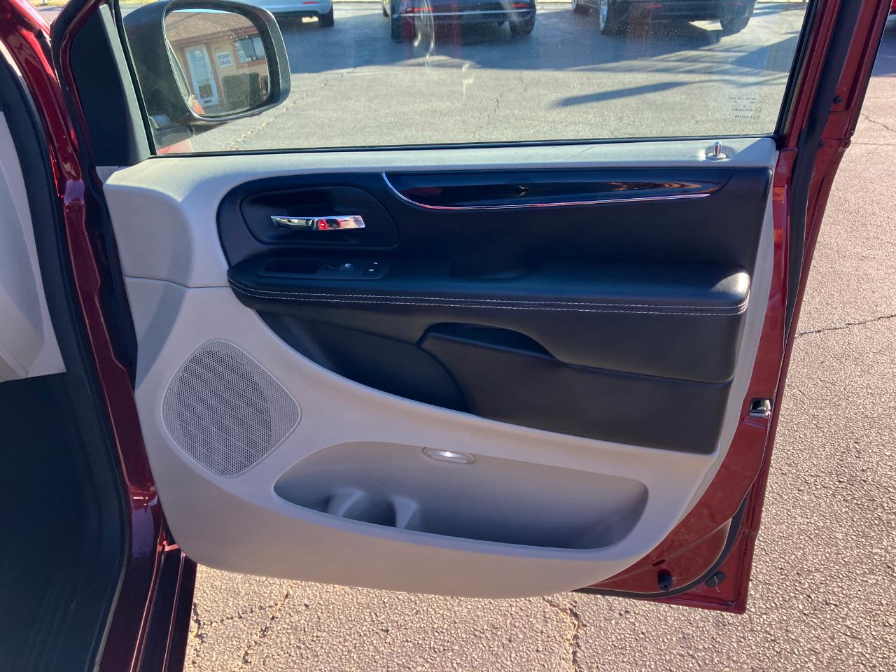 Dodge Grand Caravan SXT 2019