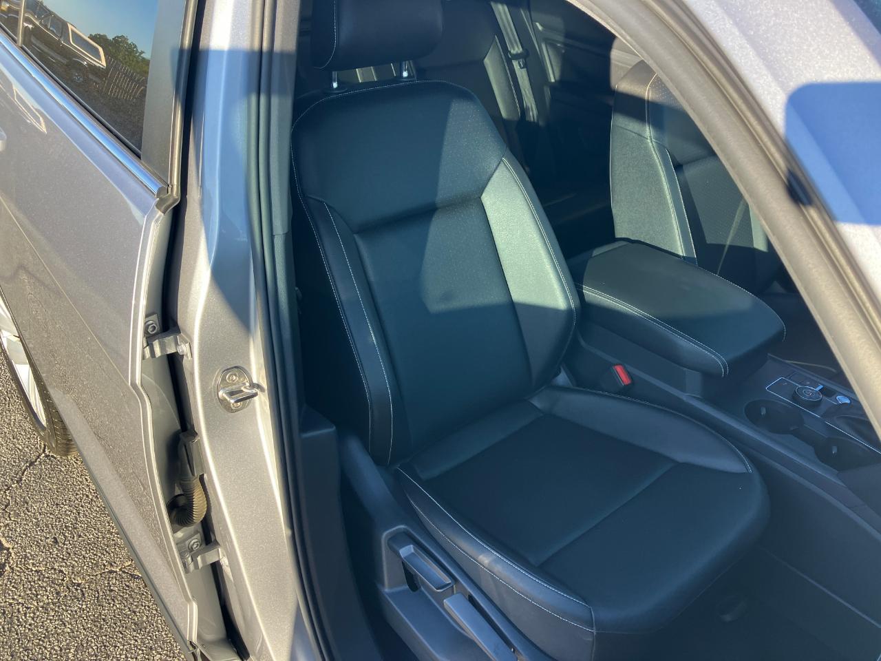 Volkswagen Atlas Cross Sport V6 SE w/Technology 4MOTION 2020