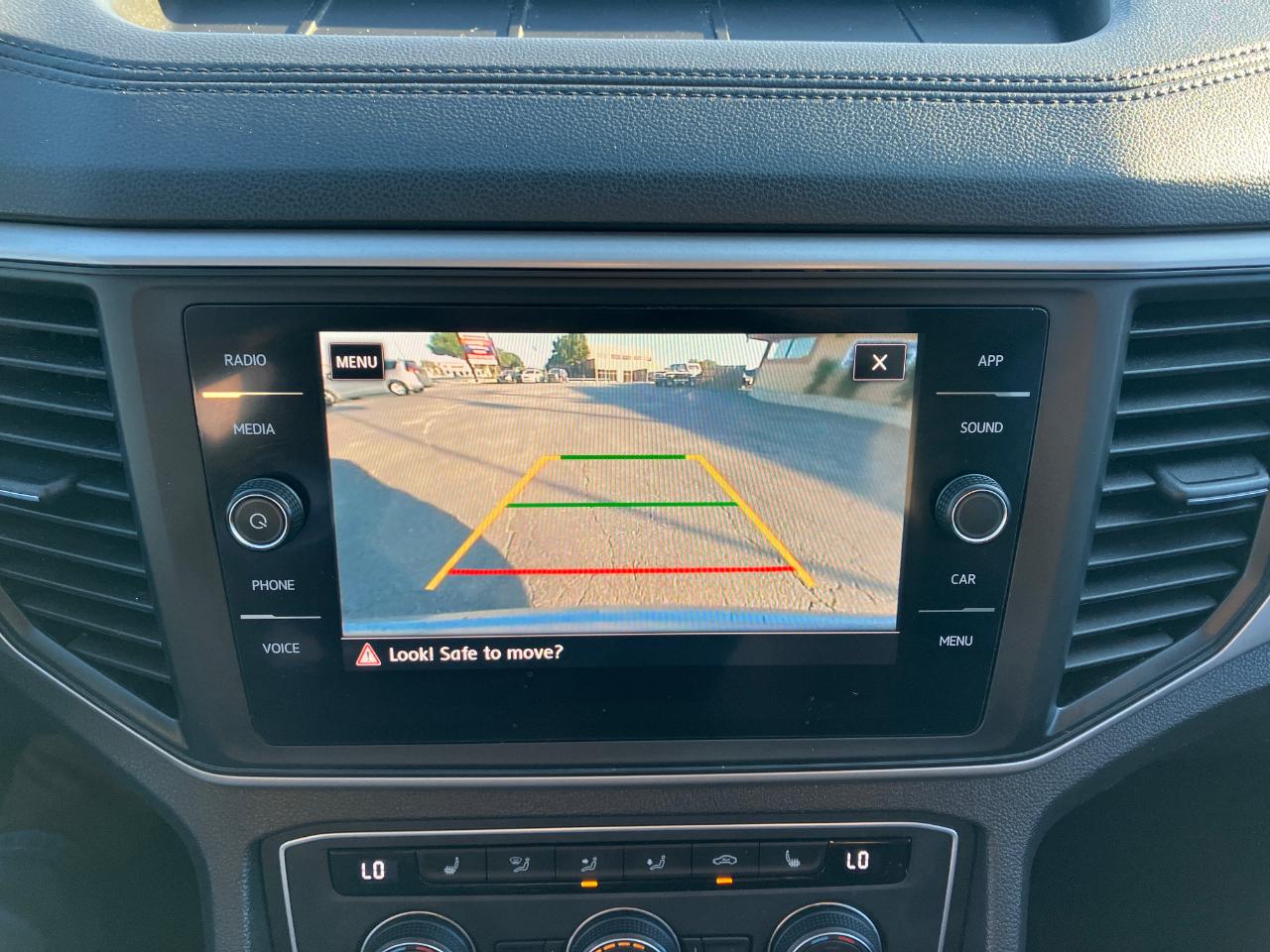 Volkswagen Atlas Cross Sport V6 SE w/Technology 4MOTION 2020