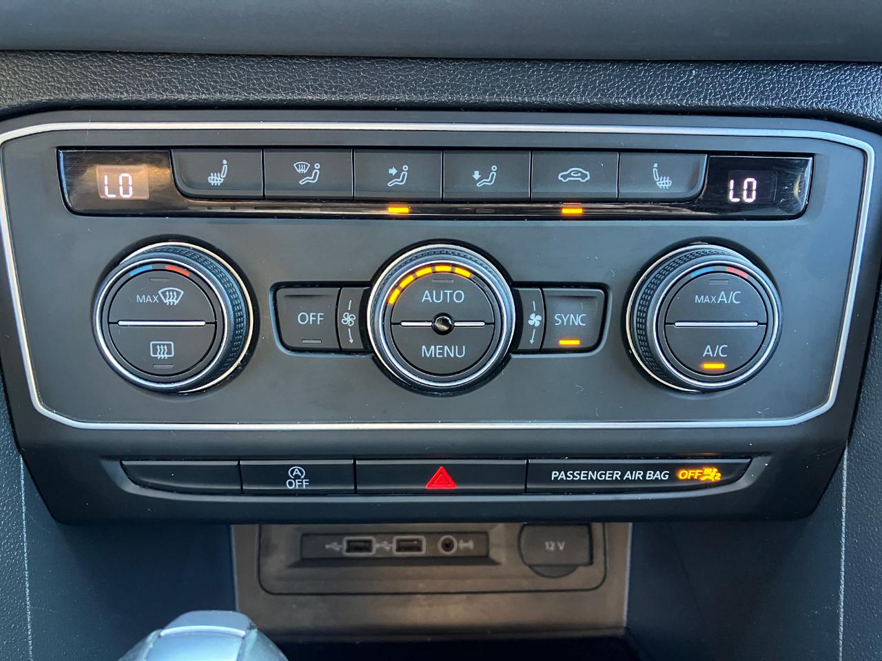 Volkswagen Atlas Cross Sport V6 SE w/Technology 4MOTION 2020