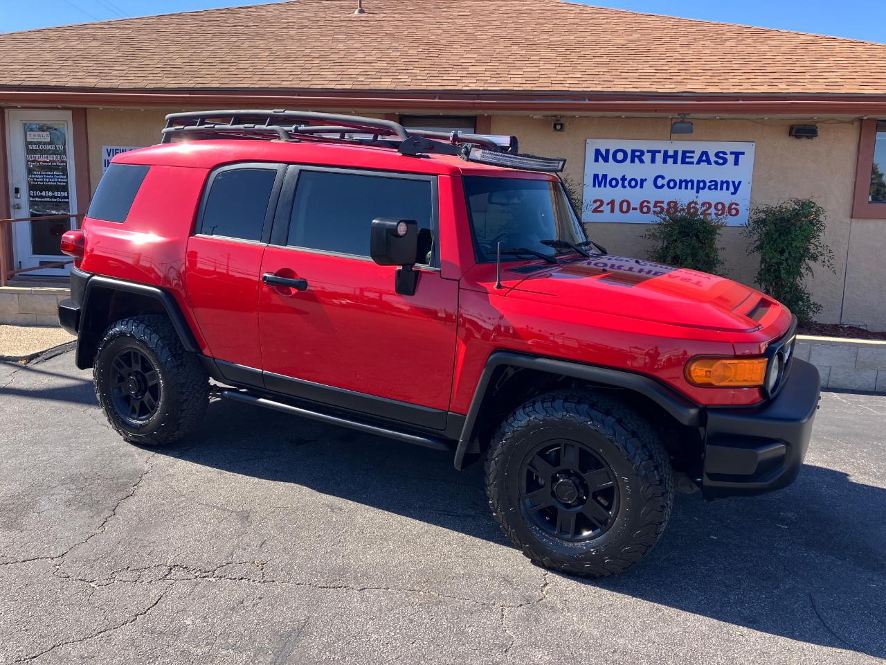 Toyota FJ Cruiser  2012