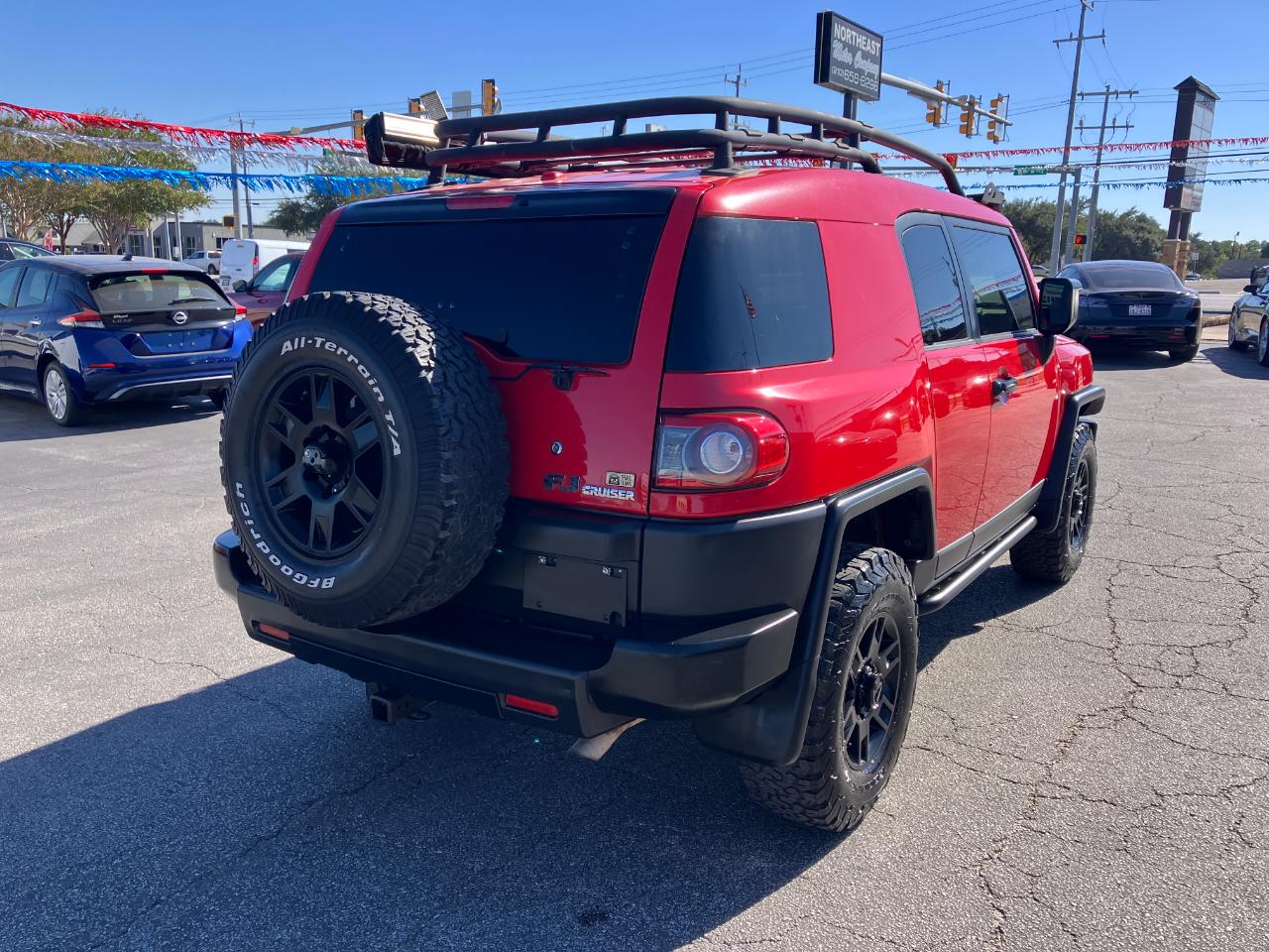 Toyota FJ Cruiser  2012