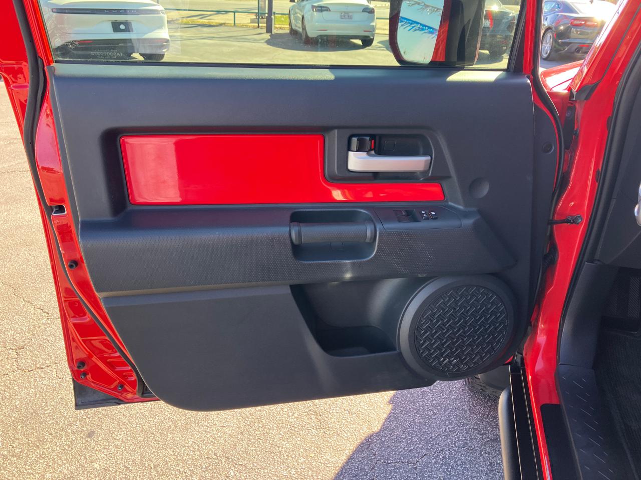 Toyota FJ Cruiser  2012