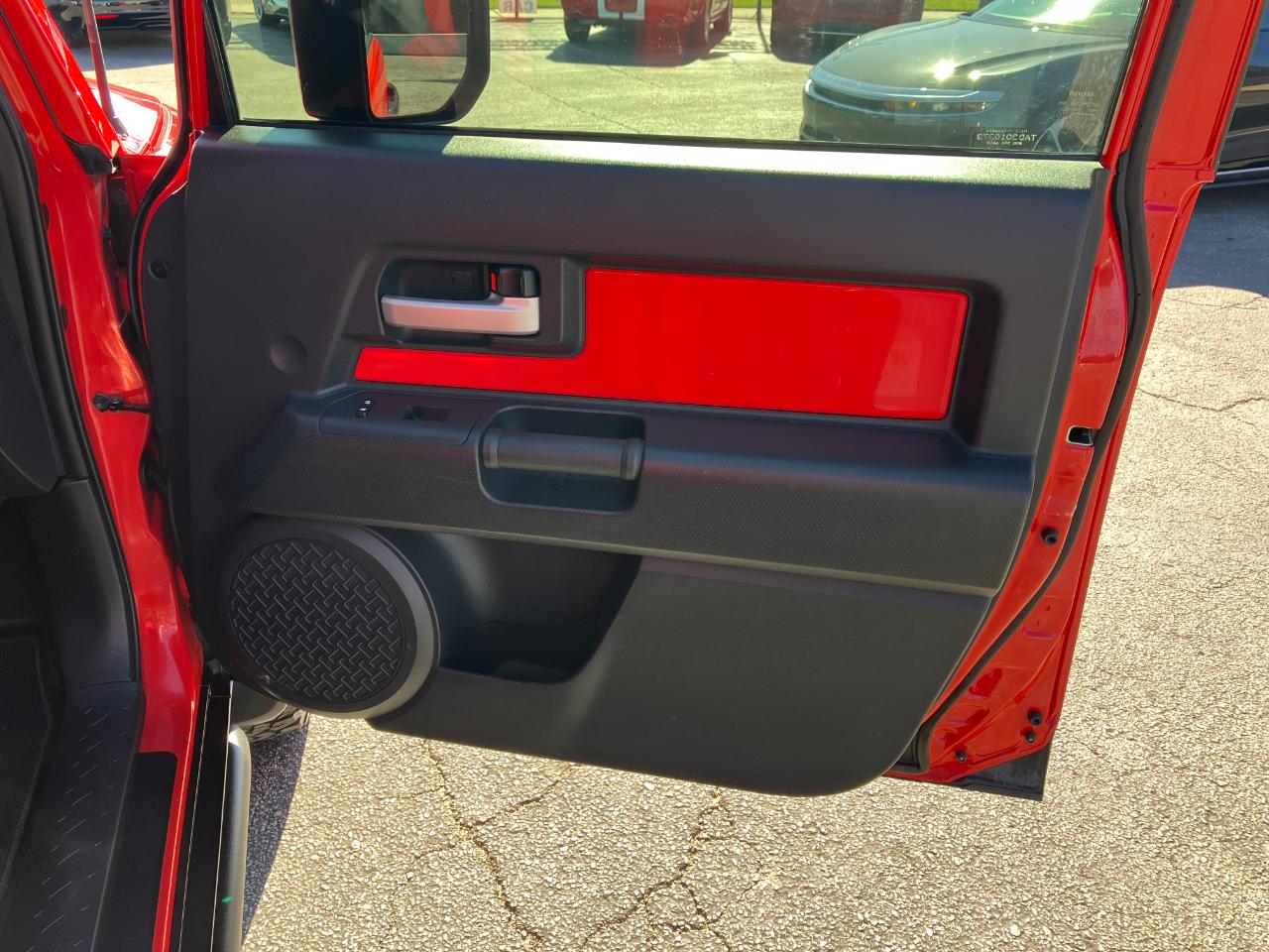 Toyota FJ Cruiser  2012