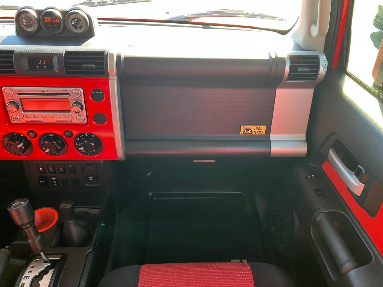 Toyota FJ Cruiser  2012