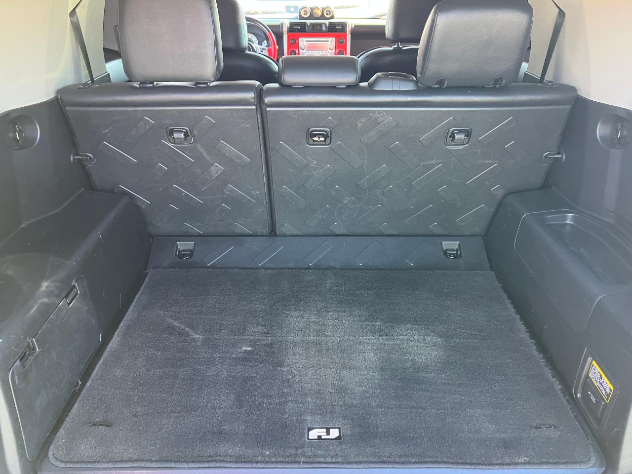 Toyota FJ Cruiser  2012