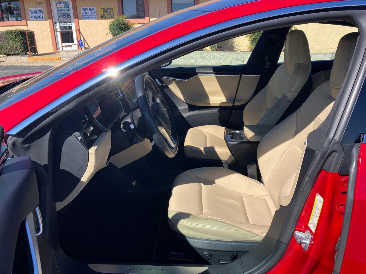 Tesla Model S 70 2016