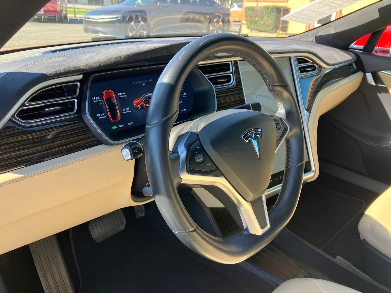 Tesla Model S 70 2016
