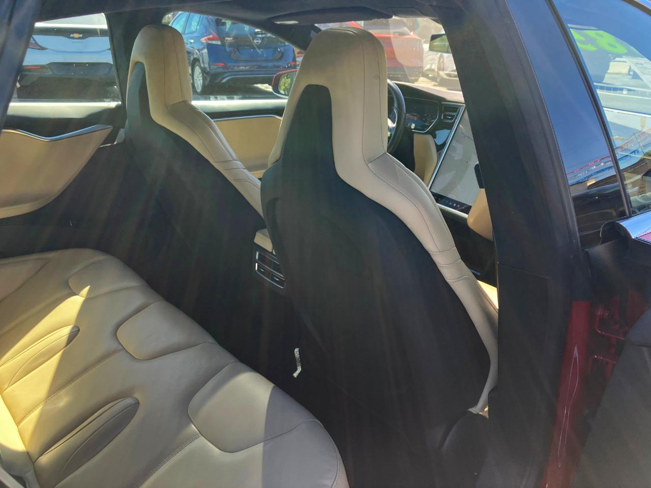 Tesla Model S 70 2016