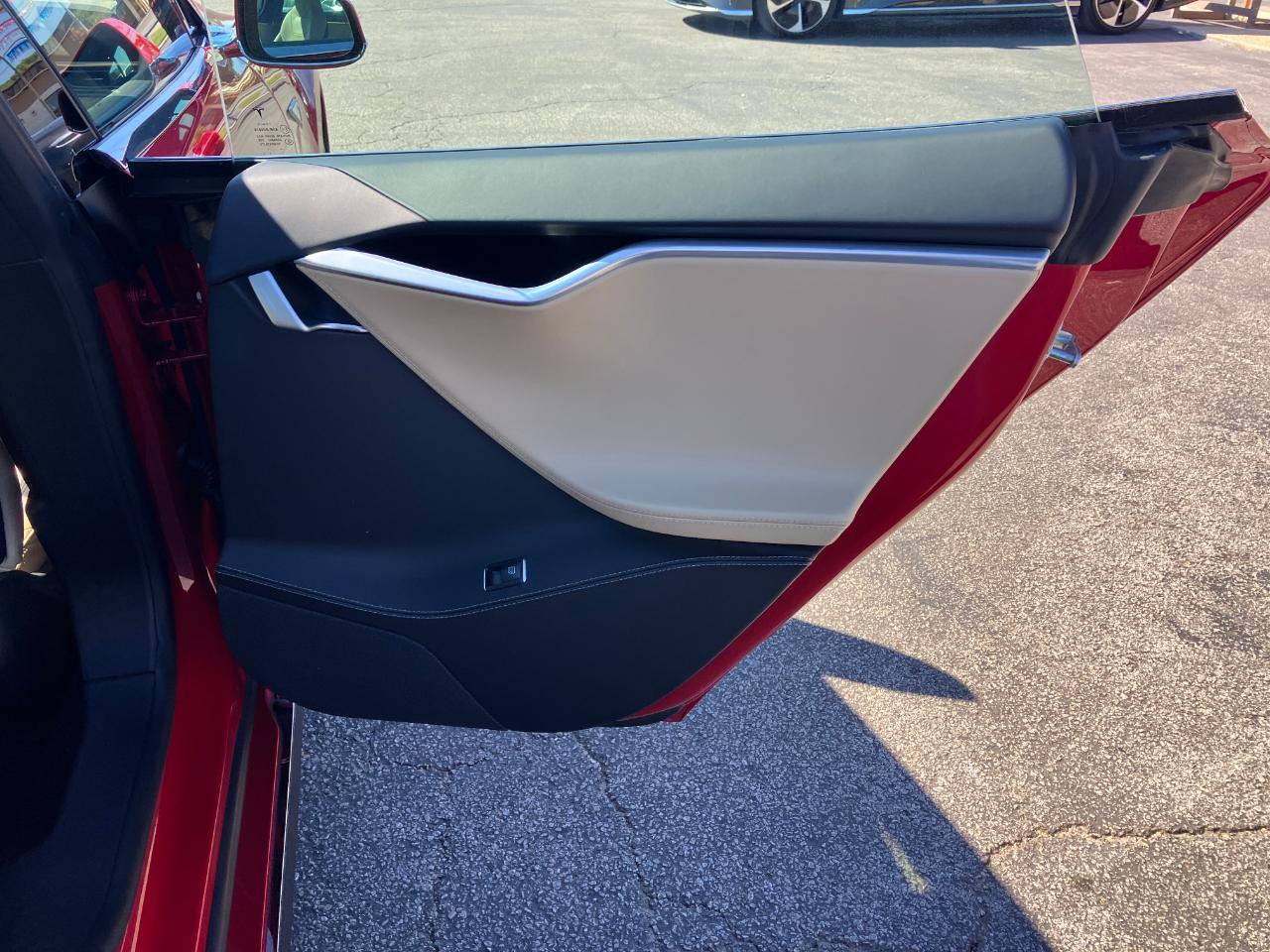 Tesla Model S 70 2016