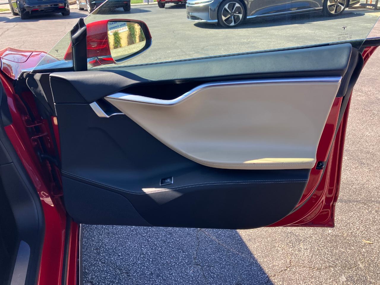 Tesla Model S 70 2016