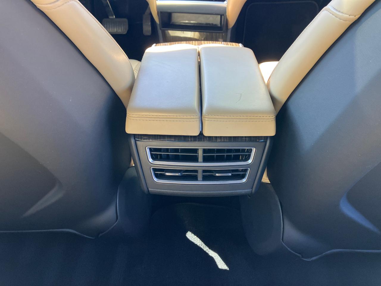 Tesla Model S 70 2016