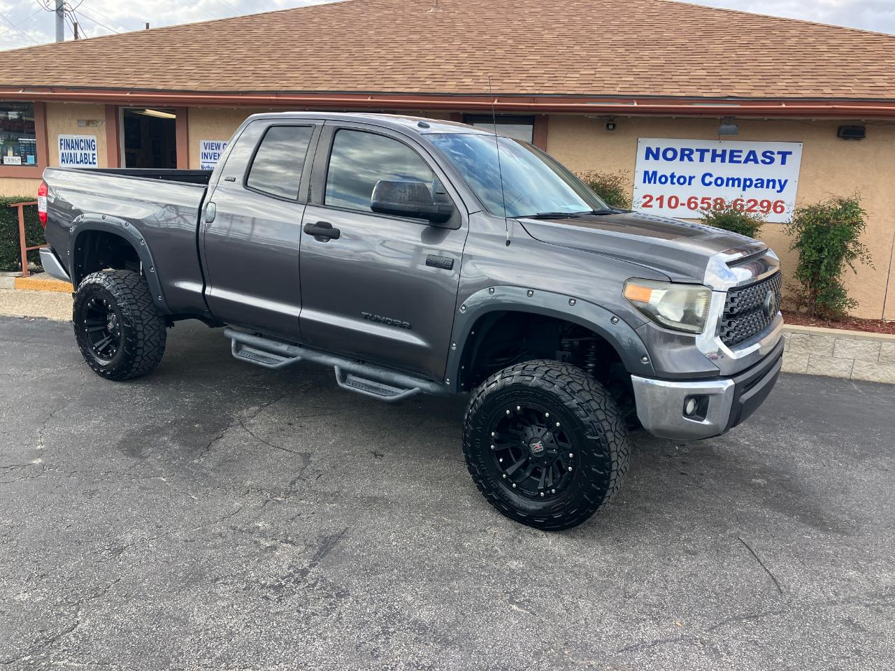 Toyota Tundra SR5 5.7L V8 FFV Double Cab 4WD 2019