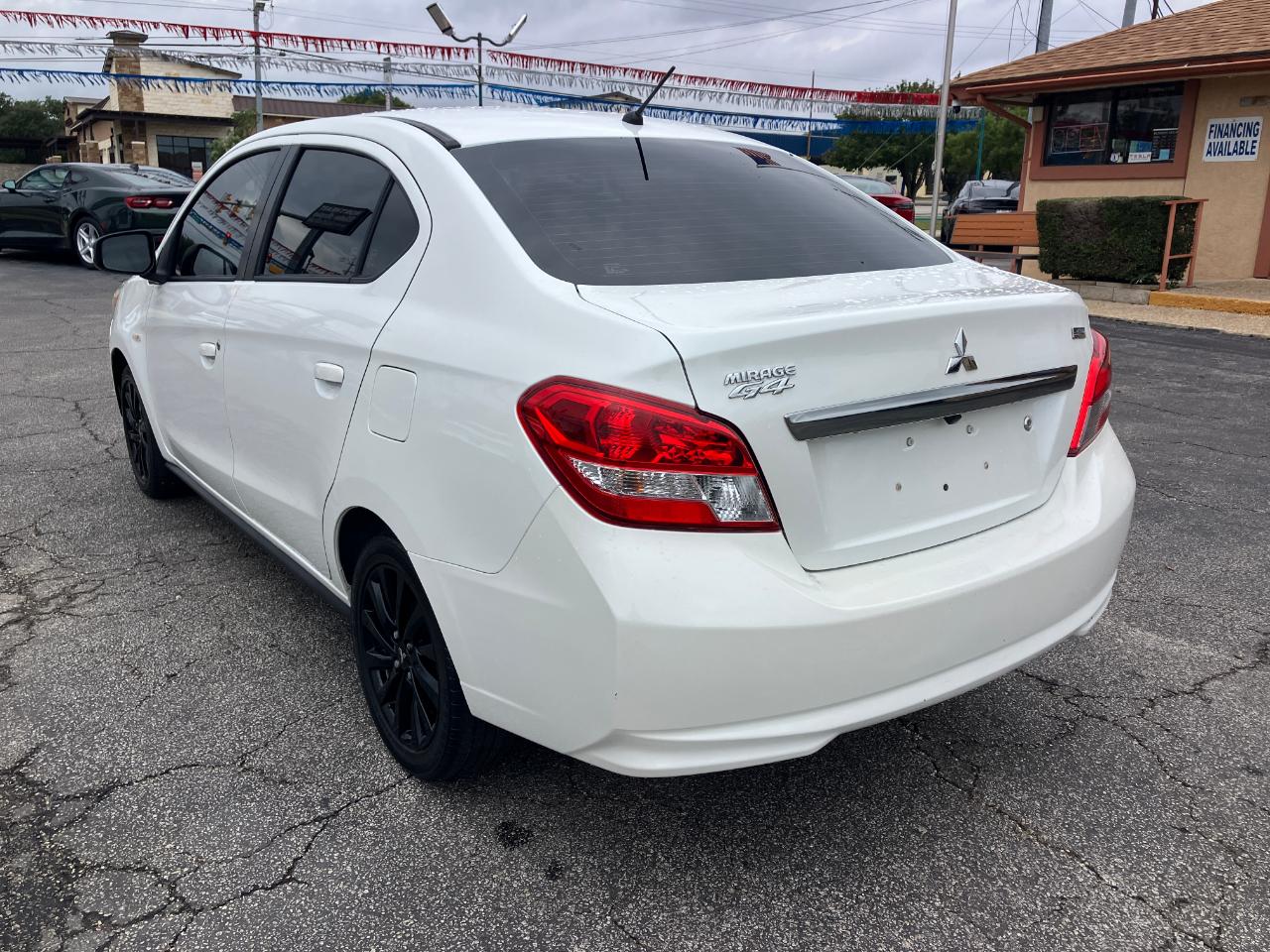 Mitsubishi Mirage G4 SE 2020