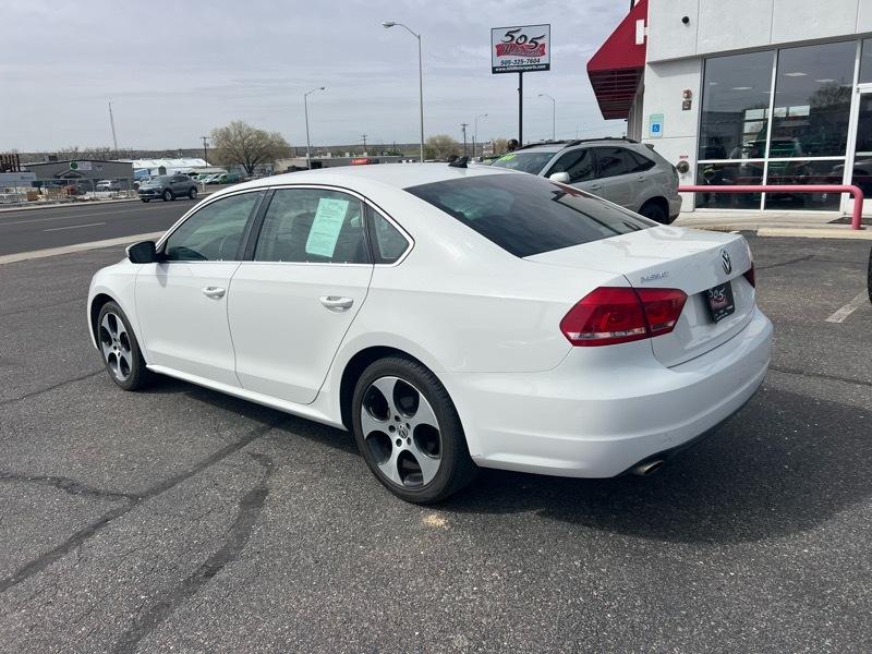 Volkswagen Passat 2.0L TDI SE AT 2014