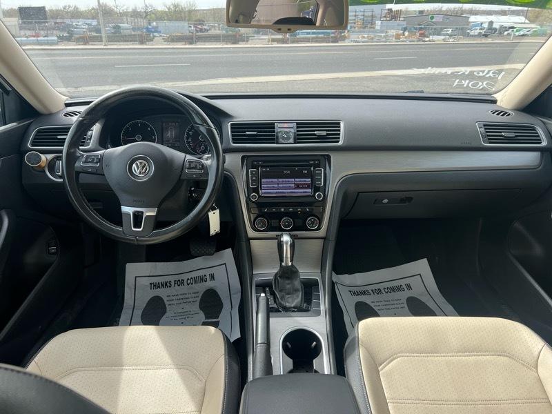 Volkswagen Passat 2.0L TDI SE AT 2014