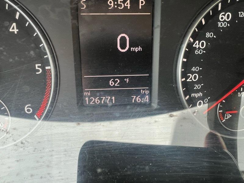 Volkswagen Passat 2.0L TDI SE AT 2014