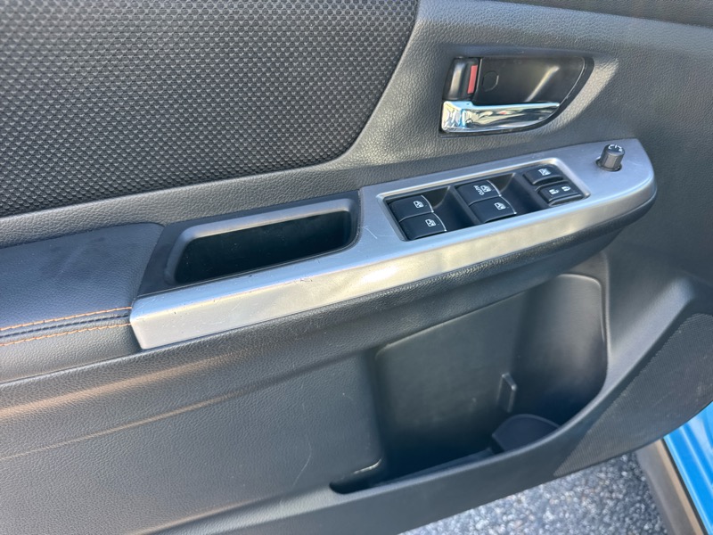 Subaru Crosstrek 2.0i Premium CVT 2016 Subaru Crosstrek 2.0i Premium CVT 2016