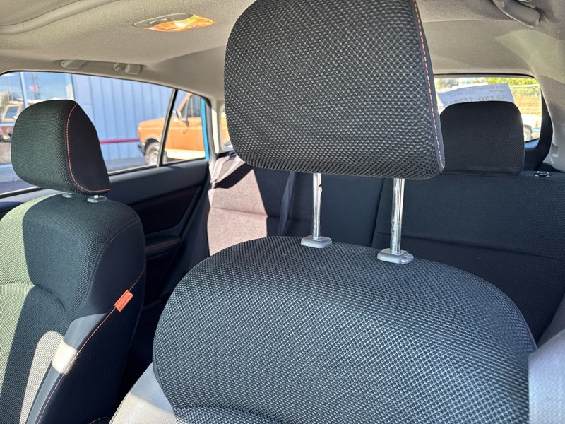 Subaru Crosstrek 2.0i Premium CVT 2016 Subaru Crosstrek 2.0i Premium CVT 2016