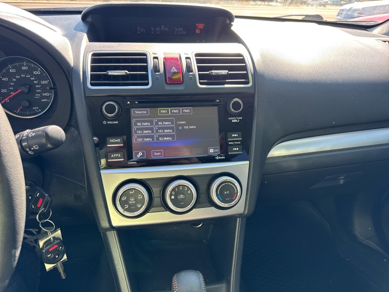 Subaru Crosstrek 2.0i Premium CVT 2016 Subaru Crosstrek 2.0i Premium CVT 2016