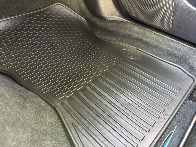 Subaru Crosstrek 2.0i Premium CVT 2016 Subaru Crosstrek 2.0i Premium CVT 2016