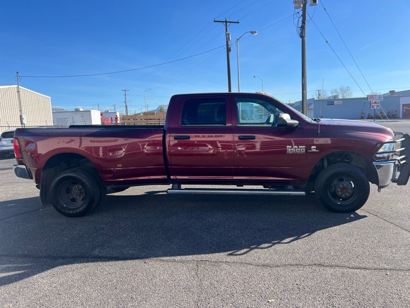 RAM 3500 Tradesman Crew Cab 4WD DRW 2017