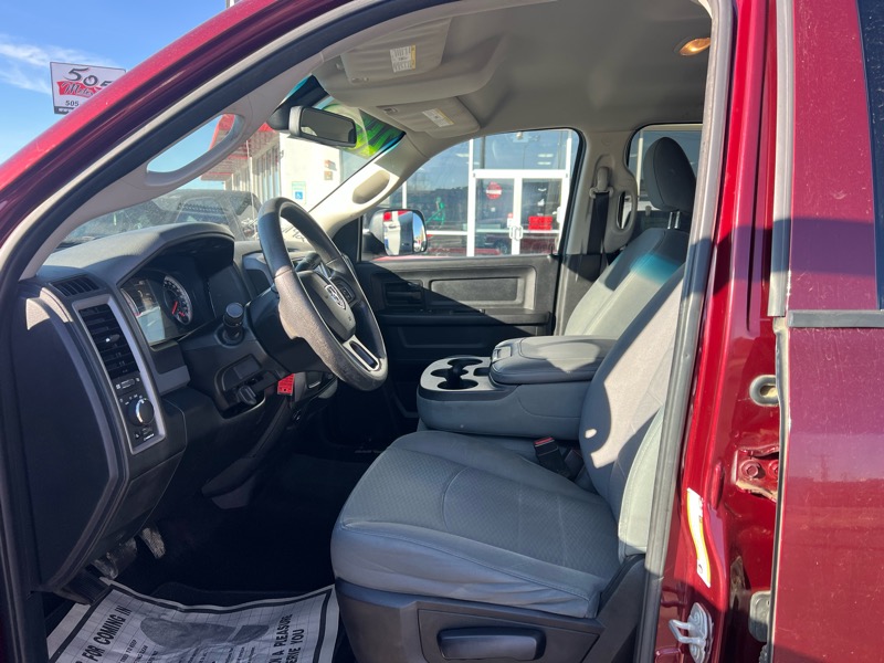 RAM 3500 Tradesman Crew Cab 4WD DRW 2017