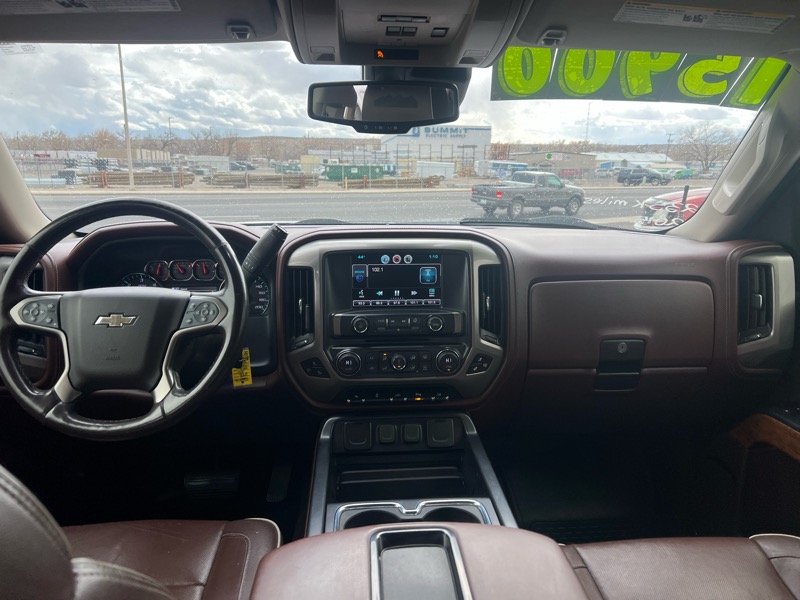 Chevrolet Silverado 1500 4WD Crew Cab 153.0" High Country 2015