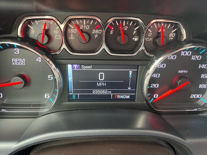 Chevrolet Silverado 1500 4WD Crew Cab 153.0" High Country 2015